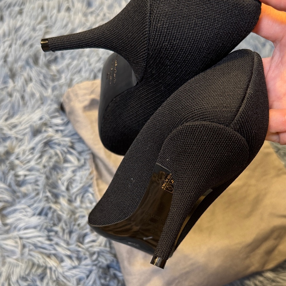 Balenciaga Black Pointed Toe Heels - Picture 8 of 9